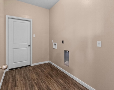 1111 Road 5102 - Photo Thumbnail 15