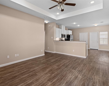 1111 Road 5102 - Photo Thumbnail 8