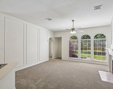 16911 Bouldgreen - Photo Thumbnail 6