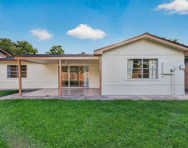 8638 Little River Road - Photo Thumbnail 3