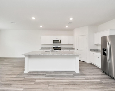 10304 Tuscan Valley Drive - Photo Thumbnail 5