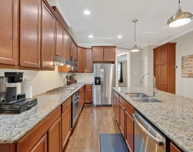 91 Kendrick Pines Boulevard - Photo Thumbnail 13