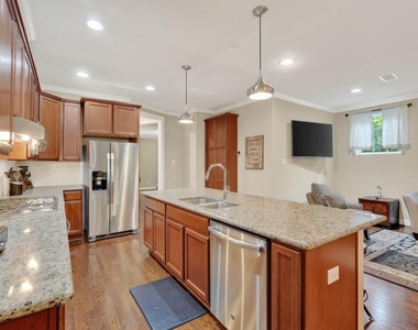 91 Kendrick Pines Boulevard - Photo Thumbnail 14