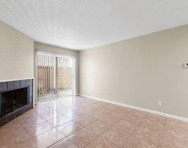 9350 Country Creek Drive - Photo Thumbnail 9