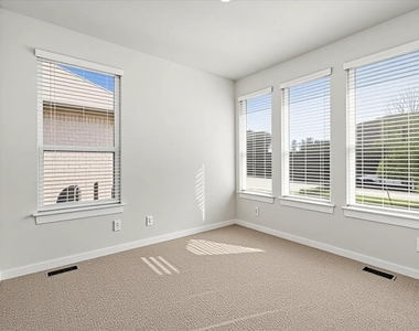 14334 Winema View Lane - Photo Thumbnail 10
