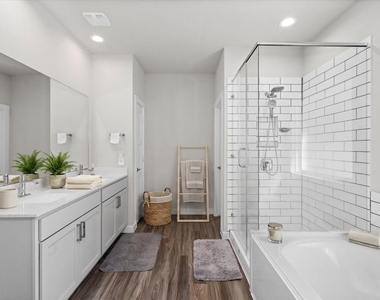 14334 Winema View Lane - Photo Thumbnail 17