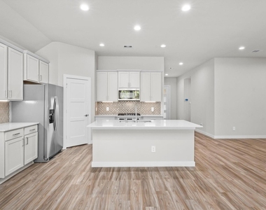 14334 Winema View Lane - Photo Thumbnail 13