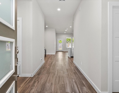 14334 Winema View Lane - Photo Thumbnail 9