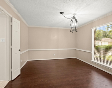 17627 Macrantha Drive - Photo Thumbnail 7