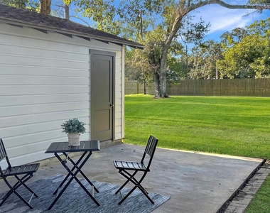 701 Cannan Drive - Photo Thumbnail 20