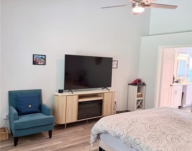 1808 Powder Ridge Drive - Photo Thumbnail 16