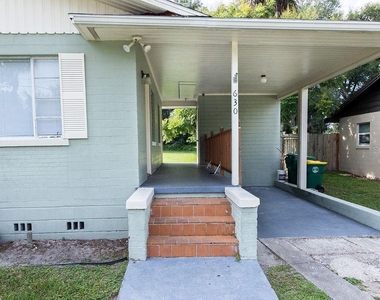 630 E Indiana Avenue - Photo Thumbnail 2