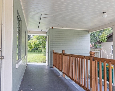 630 E Indiana Avenue - Photo Thumbnail 3
