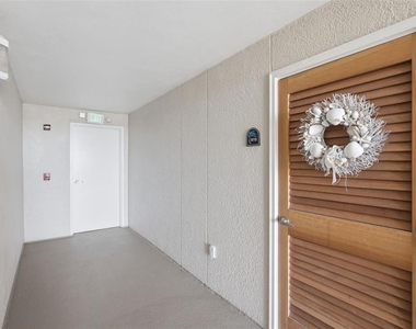 4495 S Atlantic Avenue - Photo Thumbnail 2