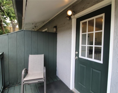 201 Poinsettia Pine Court - Photo Thumbnail 14