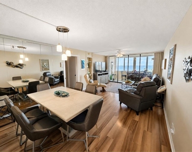 2616 Cove Cay Drive - Photo Thumbnail 4