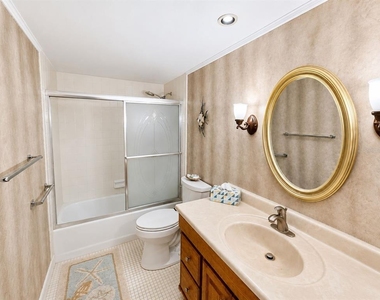 2616 Cove Cay Drive - Photo Thumbnail 15