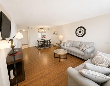 2616 Cove Cay Drive - Photo Thumbnail 6