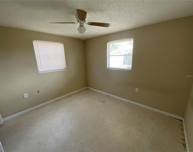 3528 Latimer Street - Photo Thumbnail 8