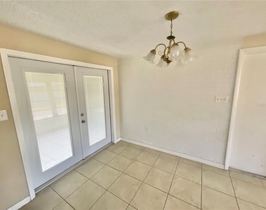 3528 Latimer Street - Photo Thumbnail 2