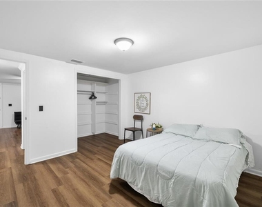 1220 E 142nd Avenue - Photo Thumbnail 12