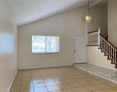 5205 Dublin Place - Photo Thumbnail 6