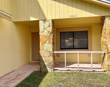 5205 Dublin Place - Photo Thumbnail 2