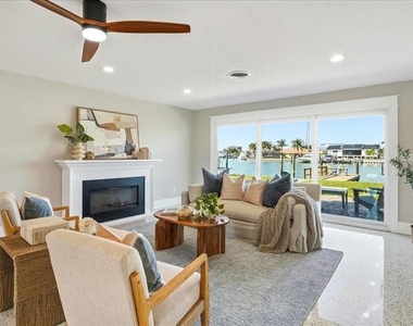 510 115th Avenue - Photo Thumbnail 14