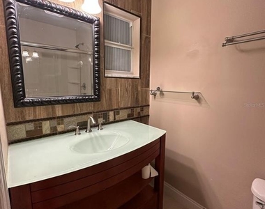 104 W Brentridge Drive - Photo Thumbnail 28