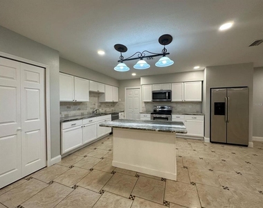 104 W Brentridge Drive - Photo Thumbnail 30
