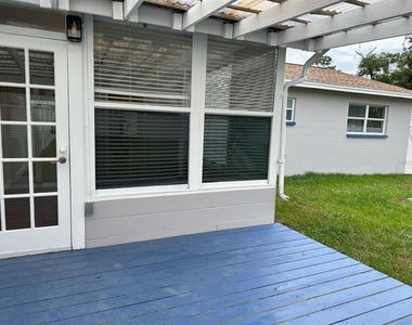 104 W Brentridge Drive - Photo Thumbnail 46