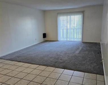 712 Oakgrove Drive - Photo Thumbnail 12