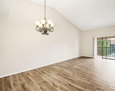 4991 Puritan Circle - Photo Thumbnail 7