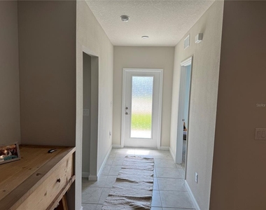 461 Voltaire Drive - Photo Thumbnail 13