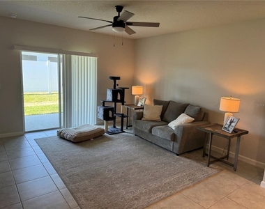 461 Voltaire Drive - Photo Thumbnail 5