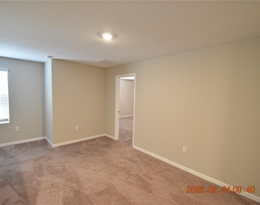 14468 Meadow Bird Avenue - Photo Thumbnail 20