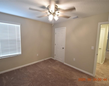 14468 Meadow Bird Avenue - Photo Thumbnail 32