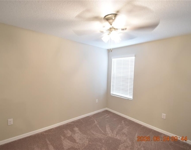 14468 Meadow Bird Avenue - Photo Thumbnail 31