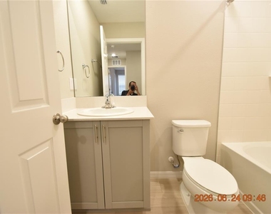 14468 Meadow Bird Avenue - Photo Thumbnail 44
