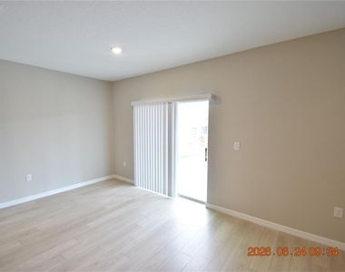 14468 Meadow Bird Avenue - Photo Thumbnail 5