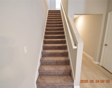 14468 Meadow Bird Avenue - Photo Thumbnail 15
