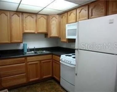 801 Russell Lane - Photo Thumbnail 1