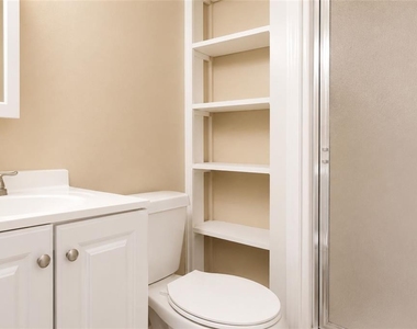 38443 6th Avenue - Photo Thumbnail 6