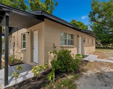 9801 N 11th Street - Photo Thumbnail 25