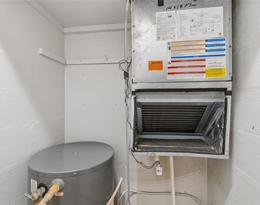 9801 N 11th Street - Photo Thumbnail 17
