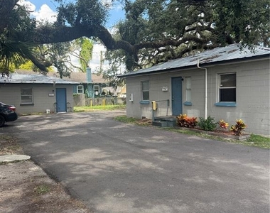 7208 N Nebraska Avenue - Photo Thumbnail 8