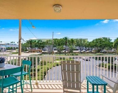 223 Island Way - Photo Thumbnail 30