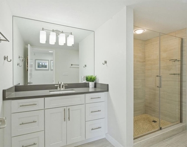 223 Island Way - Photo Thumbnail 21
