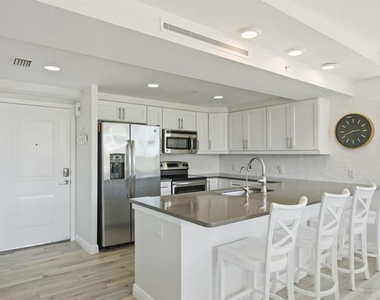 223 Island Way - Photo Thumbnail 6
