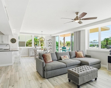 223 Island Way - Photo Thumbnail 17